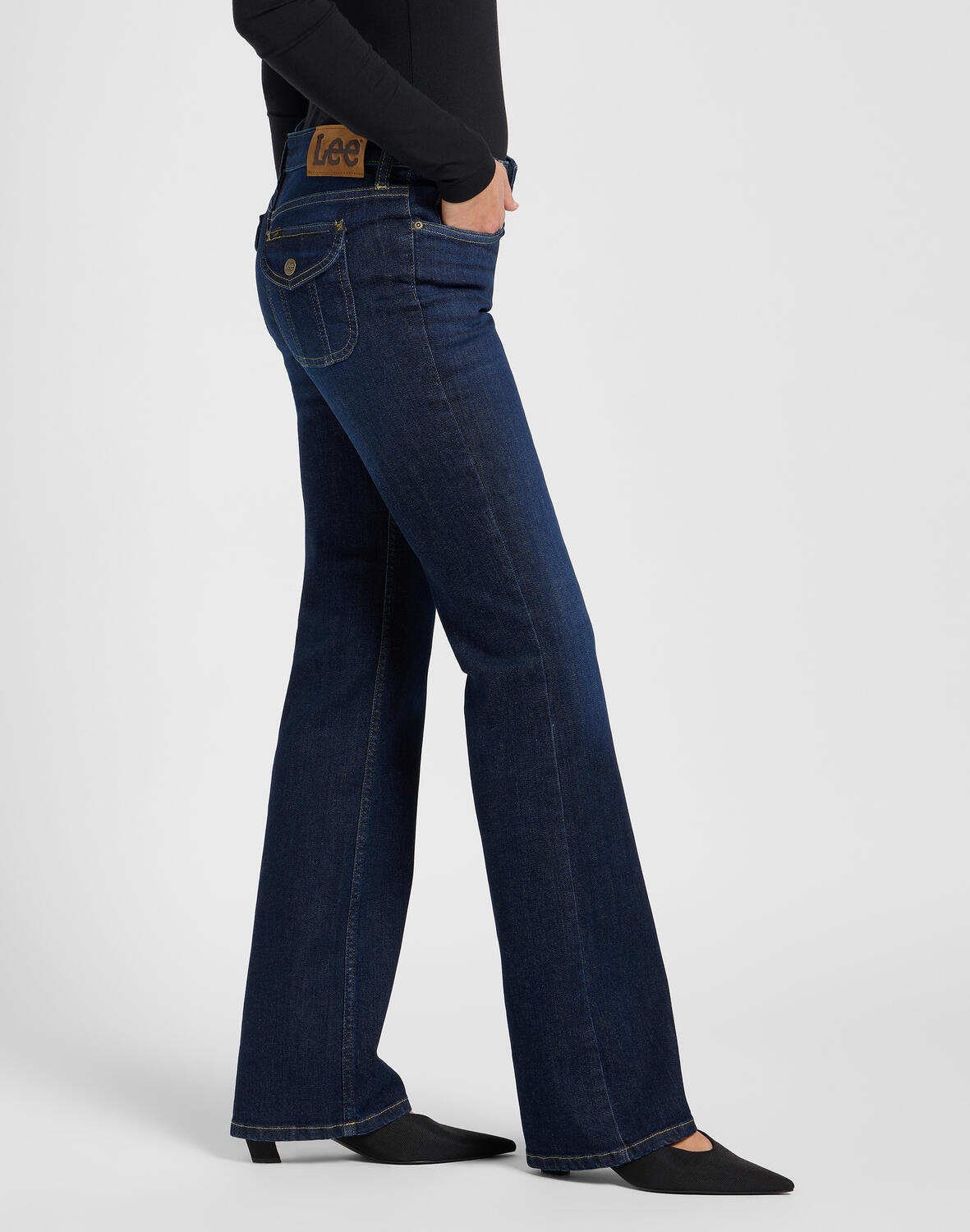 Flap Pocket Jessica jeans - Bestowed Upon